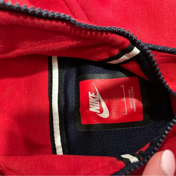 Nike Tech Fleece Full Zip - Picture 2 of 3